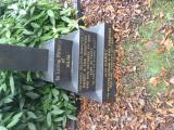 image of grave number 761384